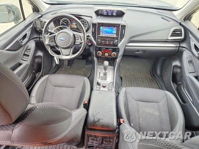 Zdjęcie 8 z 13 samochodu: 2021 SUBARU FORESTER PREMIUM VIN:JF2SKAJC6MH555559 - miniatura