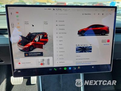 Zdjęcie 9 z 13 samochodu: 2026 TESLA MODEL Y VIN:7SAYGDET9TA718239 - miniatura
