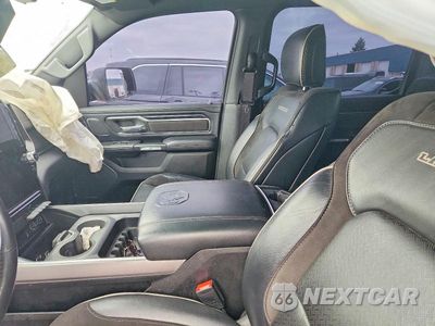 Zdjęcie 11 z 14 samochodu: 2023 RAM 1500 LARAMIE VIN:1C6SRFJT5PN577489 - miniatura