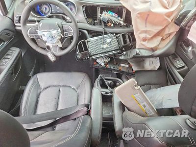 Zdjęcie 8 z 13 samochodu: 2025 CHRYSLER PACIFICA SELECT VIN:2C4RC1BG6SR585707 - miniatura
