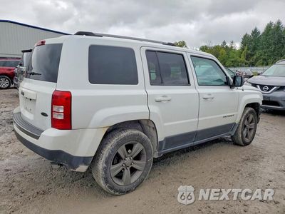 Trzecie zdjęcie samochodu z tyłu: 2016 JEEP PATRIOT SPORT VIN:1C4NJRBB9GD613761 - miniatura