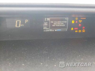 Zdjęcie 9 z 12 samochodu: 2018 TOYOTA PRIUS C THREE VIN:JTDKDTB34J1605141 - miniatura