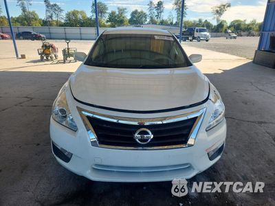 Piąte zdjęcie samochodu w środku: 2013 NISSAN ALTIMA 2.5 VIN:1N4AL3AP0DC250616 - miniatura
