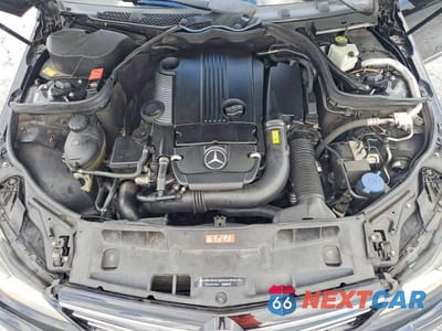 Zdjęcie 11 z 12 samochodu: 2014 MERCEDES-BENZ C 250 VIN:WDDGF4HB3EA945915 - miniatura