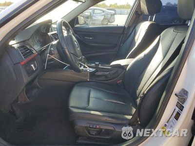 Zdjęcie 7 z 13 samochodu: 2015 BMW 328 I SULEV VIN:WBA3C1C5XFP851267 - miniatura