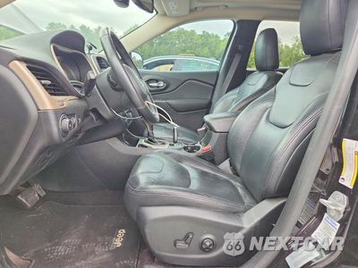 Zdjęcie 7 z 13 samochodu: 2017 JEEP CHEROKEE LATITUDE VIN:1C4PJLCS0HW549572 - miniatura