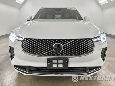 Piąte zdjęcie samochodu w środku: 2025 VOLVO XC90 PLUS VIN:YV4062PB7S1380871 - miniatura