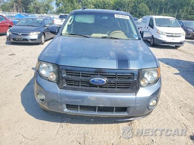 Piąte zdjęcie samochodu w środku: 2011 FORD ESCAPE XLT VIN:1FMCU0DG4BKA34275 - miniatura