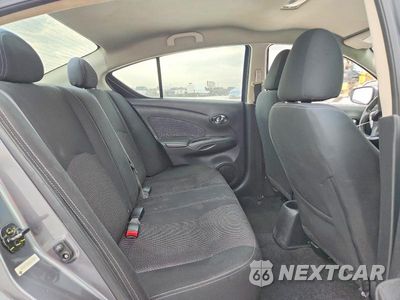 Zdjęcie 10 z 12 samochodu: 2019 NISSAN VERSA SV VIN:3N1CN7AP2KL822391 - miniatura
