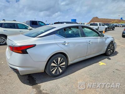 Trzecie zdjęcie samochodu z tyłu: 2021 NISSAN ALTIMA SV VIN:1N4BL4DV4MN410585 - miniatura