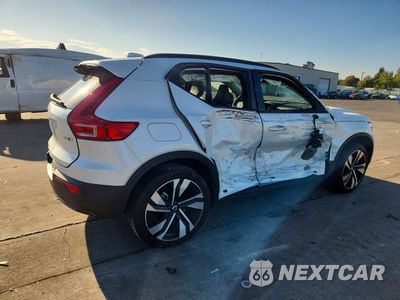 Trzecie zdjęcie samochodu z tyłu: 2023 VOLVO XC40 ULTIMATE VIN:YV4L12UX4P2101969 - miniatura
