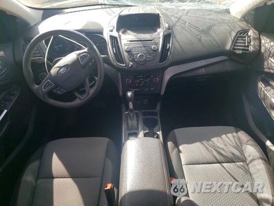 Zdjęcie 8 z 13 samochodu: 2017 FORD ESCAPE SE VIN:1FMCU0G90HUE16555 - miniatura