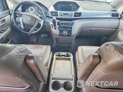 Zdjęcie 8 z 13 samochodu: 2012 HONDA ODYSSEY EXL VIN:5FNRL5H6XCB041942 - miniatura