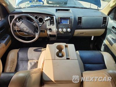 Zdjęcie 8 z 12 samochodu: 2012 TOYOTA TUNDRA CREWMAX SR5 VIN:5TFEM5F13CX036896 - miniatura