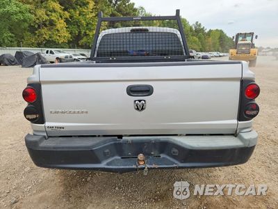 Zdjęcie 6 z 12 samochodu: 2005 DODGE DAKOTA QUAD VIN:1D7HE28K75S363354 - miniatura