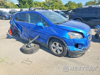 Czwarte zdjęcie samochodu z boku: 2016 CHEVROLET TRAX 1LT VIN:KL7CJLSB6GB756177 - miniatura