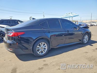 Trzecie zdjęcie samochodu z tyłu: 2025 TOYOTA CAMRY LE VIN:4T1DAACK9SU546756 - miniatura