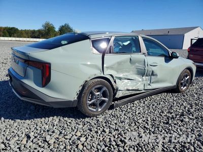 Trzecie zdjęcie samochodu z tyłu: 2025 KIA K4 LXS VIN:3KPFT4DE4SE150797 - miniatura