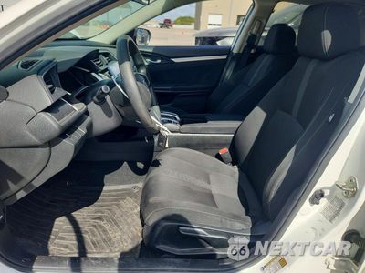 Zdjęcie 7 z 12 samochodu: 2018 HONDA CIVIC EX VIN:19XFC2F72JE030563 - miniatura