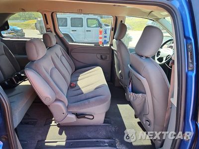 Zdjęcie 10 z 12 samochodu: 2007 CHRYSLER TOWN & COUNTRY LX VIN:1A4GJ45R47B226755 - miniatura