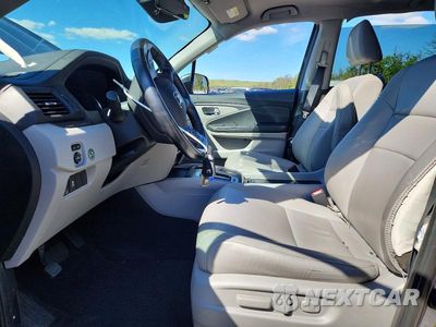 Zdjęcie 7 z 13 samochodu: 2019 HONDA PILOT EXL VIN:5FNYF6H57KB083581 - miniatura