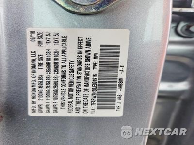 Zdjęcie 12 z 12 samochodu: 2018 HONDA CR-V EX VIN:7FARW2H58JE091916 - miniatura