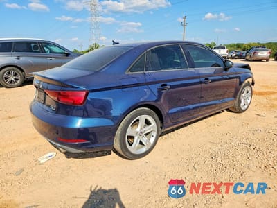 Trzecie zdjęcie samochodu z tyłu: 2018 AUDI A3 PREMIUM VIN:WAUB8GFFXJ1014440 - miniatura