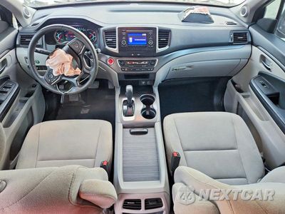 Zdjęcie 8 z 14 samochodu: 2020 HONDA PILOT LX VIN:5FNYF5H11LB002874 - miniatura