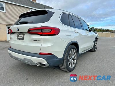 Trzecie zdjęcie samochodu z tyłu: 2019 BMW X5 XDRIVE40I VIN:5UXCR6C57KLK81761 - miniatura