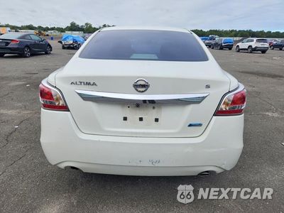 Zdjęcie 6 z 12 samochodu: 2014 NISSAN ALTIMA 2.5 S VIN:1N4AL3AP6EN346952 - miniatura