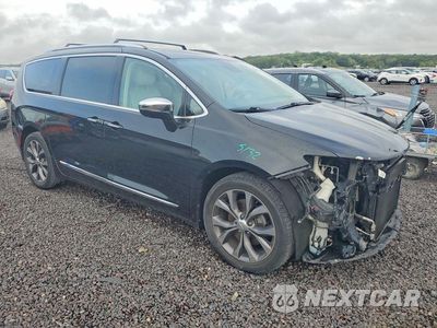 Czwarte zdjęcie samochodu z boku: 2017 CHRYSLER PACIFICA LIMITED VIN:2C4RC1GG1HR550915 - miniatura