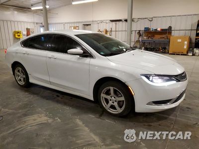 Czwarte zdjęcie samochodu z boku: 2015 CHRYSLER 200 LIMITED VIN:1C3CCCAB3FN631234 - miniatura
