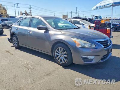 Czwarte zdjęcie samochodu z boku: 2014 NISSAN ALTIMA 2.5 S VIN:1N4AL3AP2EC161602 - miniatura