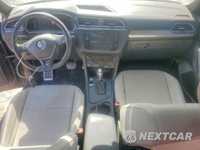 Zdjęcie 8 z 12 samochodu: 2019 VOLKSWAGEN TIGUAN SE VIN:3VV3B7AX4KM148259 - miniatura