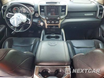 Zdjęcie 8 z 12 samochodu: 2020 RAM 1500 LARAMIE VIN:1C6SRFJT4LN402953 - miniatura