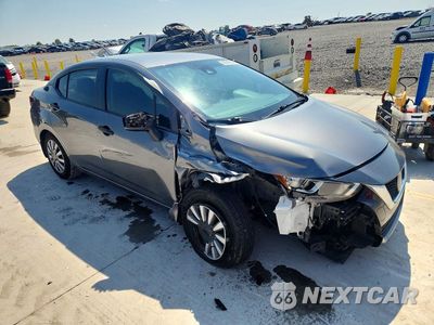 Czwarte zdjęcie samochodu z boku: 2020 NISSAN VERSA S VIN:3N1CN8DV1LL916568 - miniatura