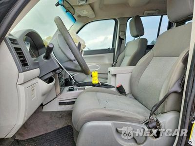 Zdjęcie 7 z 13 samochodu: 2008 JEEP LIBERTY SPORT VIN:1J8GN28KX8W255712 - miniatura