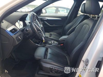 Zdjęcie 7 z 12 samochodu: 2018 BMW X1 XDRIVE28I VIN:WBXHT3C35J5L28846 - miniatura