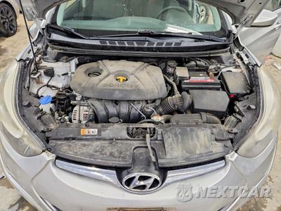 Zdjęcie 11 z 12 samochodu: 2016 HYUNDAI ELANTRA SE VIN:5NPDH4AE4GH682714 - miniatura