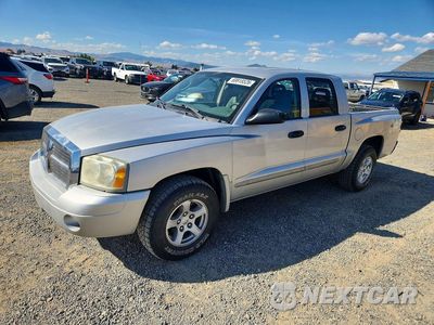 2005 DODGE DAKOTA QUAD SLT 1D7HW48N75S265847 - główne zdjęcie licytacji z USA - miniatura