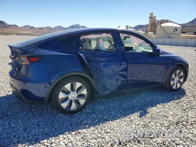 Trzecie zdjęcie samochodu z tyłu: 2023 TESLA MODEL Y VIN:7SAYGAEE2PF945068 - miniatura