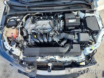 Zdjęcie 11 z 13 samochodu: 2020 TOYOTA COROLLA LE VIN:JTDEPRAEXLJ039581 - miniatura
