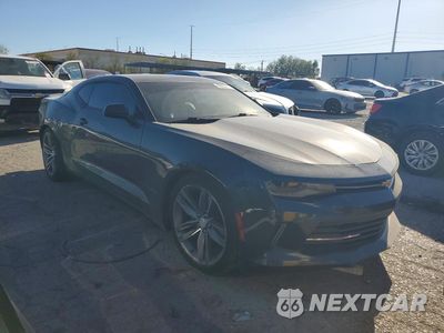 Czwarte zdjęcie samochodu z boku: 2017 CHEVROLET CAMARO LT VIN:1G1FD1RS6H0176144 - miniatura