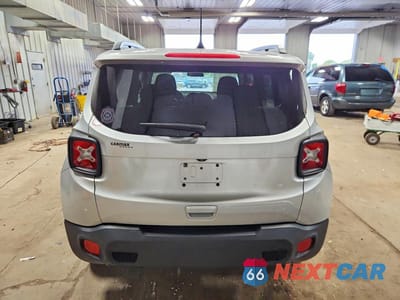 Zdjęcie 6 z 14 samochodu: 2018 JEEP RENEGADE LATITUDE VIN:ZACCJBBB1JPJ05112 - miniatura
