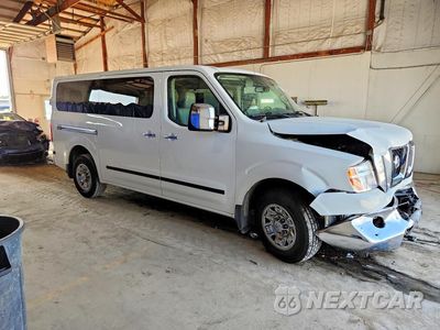 Czwarte zdjęcie samochodu z boku: 2019 NISSAN NV 3500 HD SL VIN:5BZAF0AA9KN850189 - miniatura