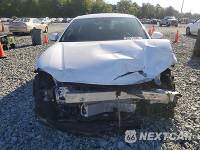 Piąte zdjęcie samochodu w środku: 2025 HYUNDAI IONIQ 6 SEL VIN:KMHM34AA0SA095949 - miniatura