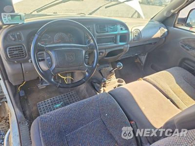 Zdjęcie 8 z 11 samochodu: 2002 DODGE RAM 2500 VIN:3B7KF23602M256612 - miniatura
