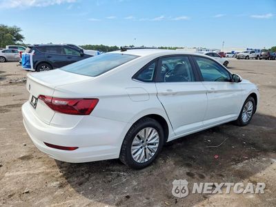 Trzecie zdjęcie samochodu z tyłu: 2020 VOLKSWAGEN JETTA S VIN:3VWCB7BU4LM012893 - miniatura