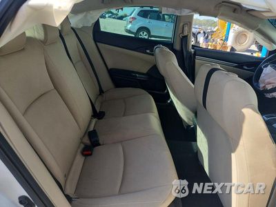 Zdjęcie 10 z 12 samochodu: 2016 HONDA CIVIC LX VIN:19XFC2F57GE011126 - miniatura