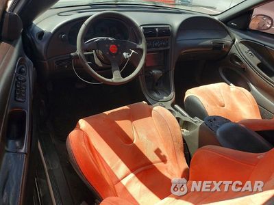 Zdjęcie 8 z 12 samochodu: 2001 FORD MUSTANG VIN:1FAFP44471F229953 - miniatura
